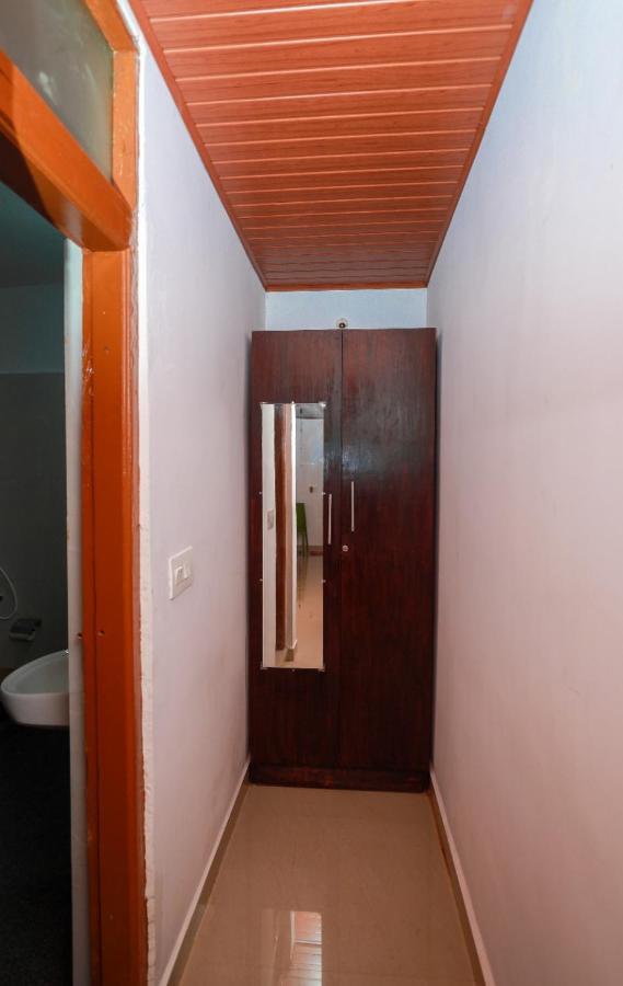 River View Guest House Мадікері Екстер'єр фото